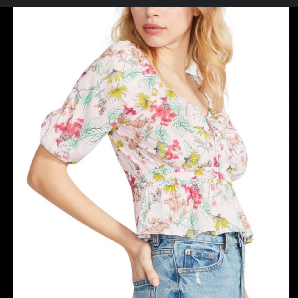 Steve Madden FLORAL PUFF SLEEVE PEPLUM CROP TOP IN PINK BOTANICAL. Sz Sm. NWOT